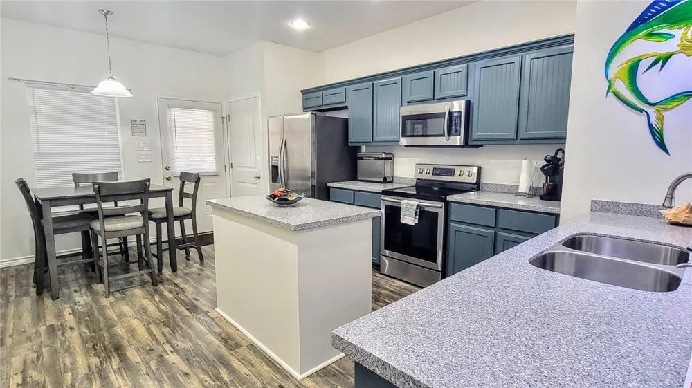 609 Huisache Lane Ingleside, TX 78362