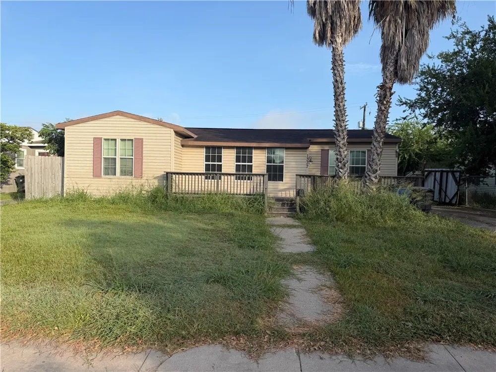 1337 Cambridge Drive Corpus Christi, TX 78415
