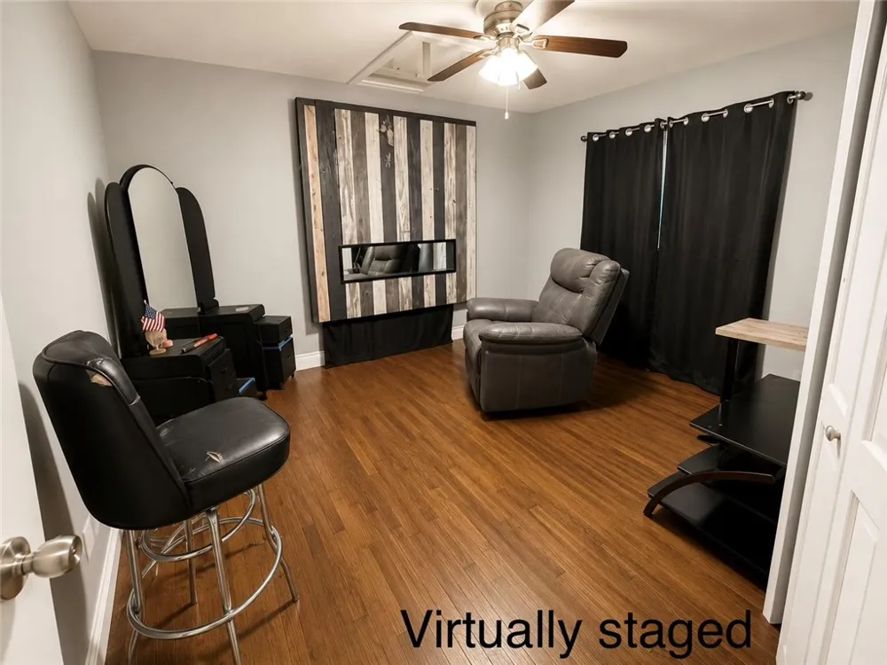 1337 Cambridge Drive Corpus Christi, TX 78415