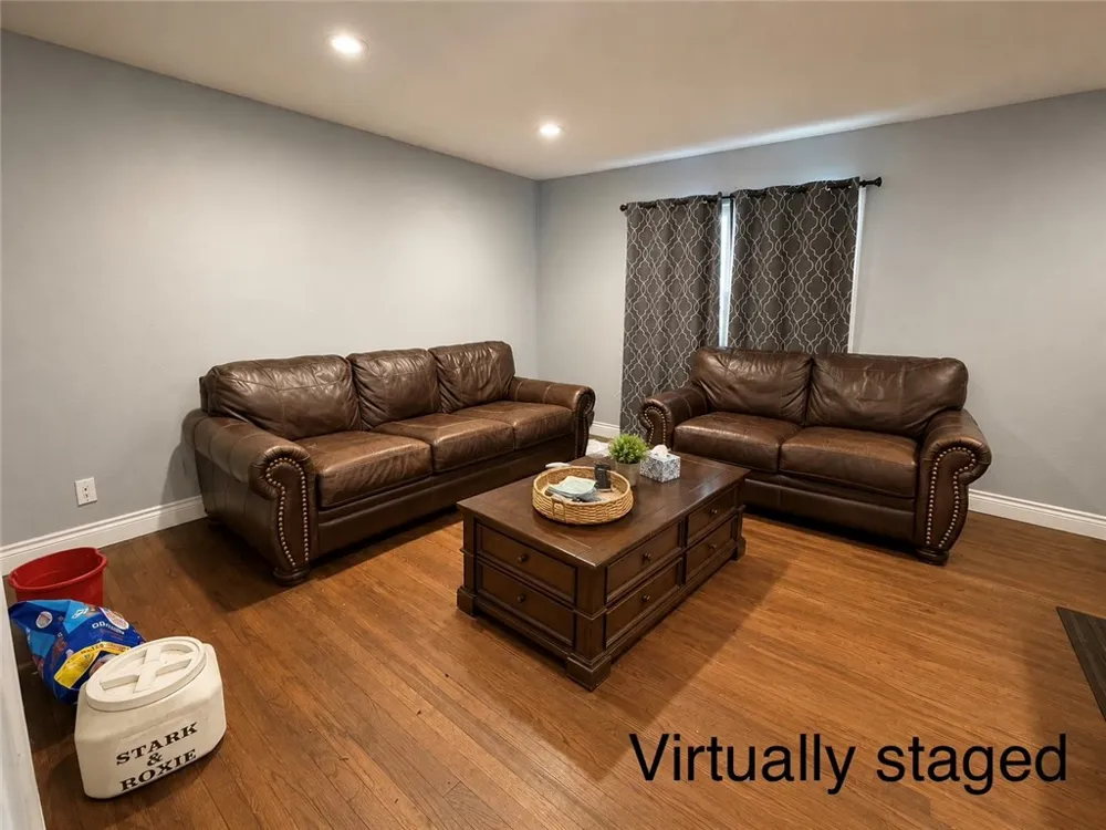 1337 Cambridge Drive Corpus Christi, TX 78415