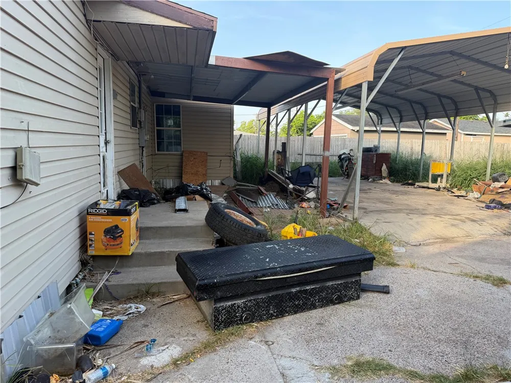 1337 Cambridge Drive Corpus Christi, TX 78415