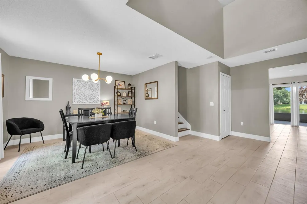 2566 12TH SQUARE SW Vero Beach, FL 32968