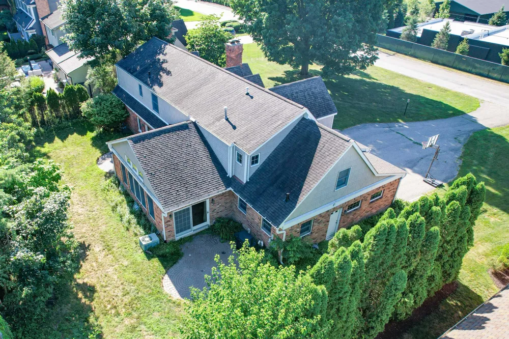 1688 Northlawn Boulevard Birmingham, MI 48009
