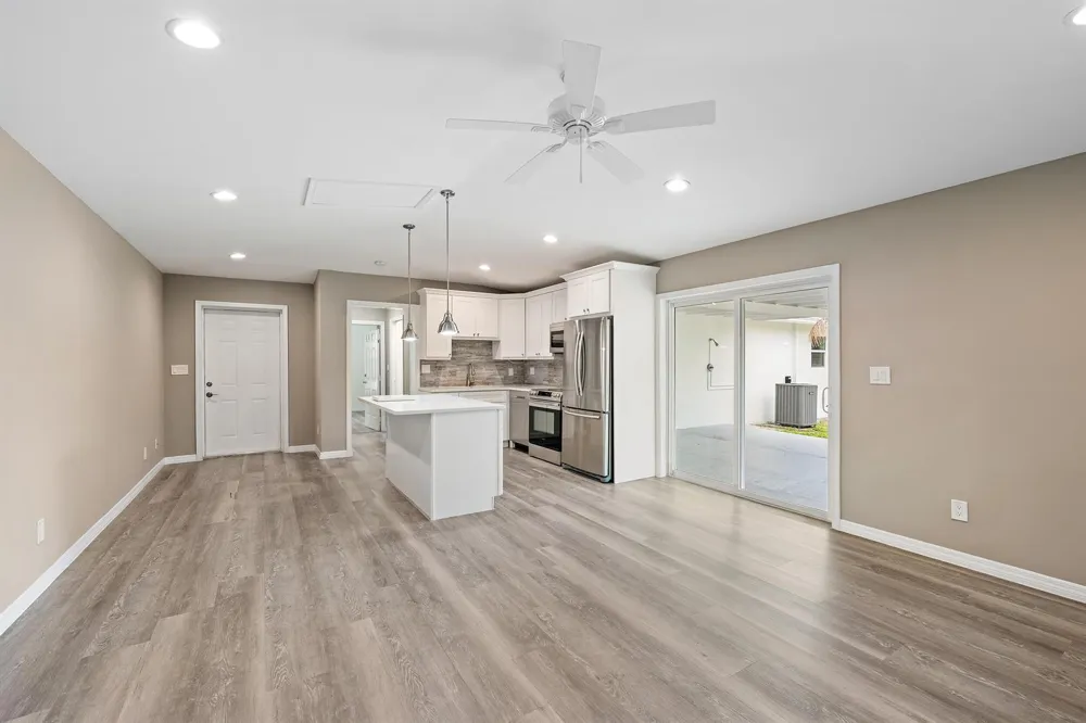 19144 SE Arnold Drive Tequesta, FL 33469
