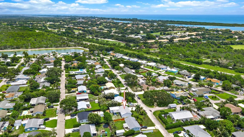 19144 SE Arnold Drive Tequesta, FL 33469