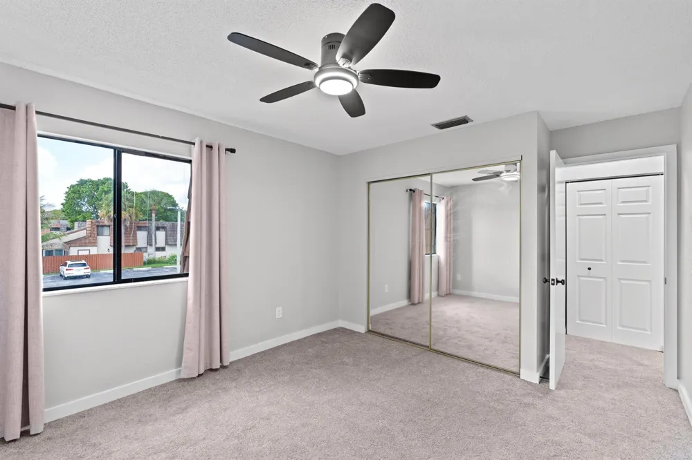 4155 PALM BAY CIRCLE #D West Palm Beach, FL 33406