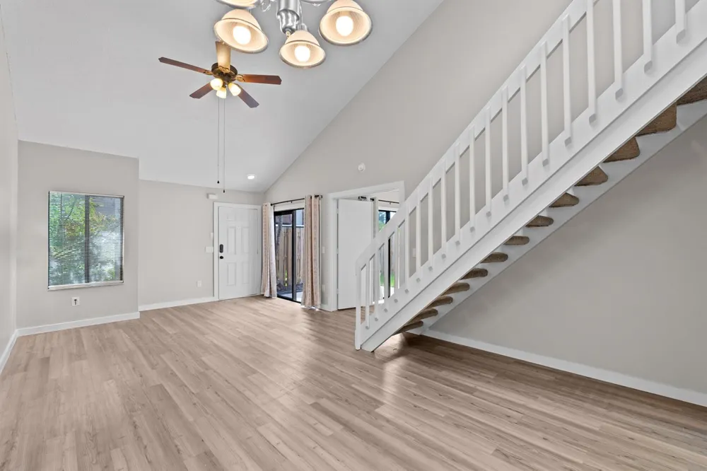 4155 PALM BAY CIRCLE #D West Palm Beach, FL 33406