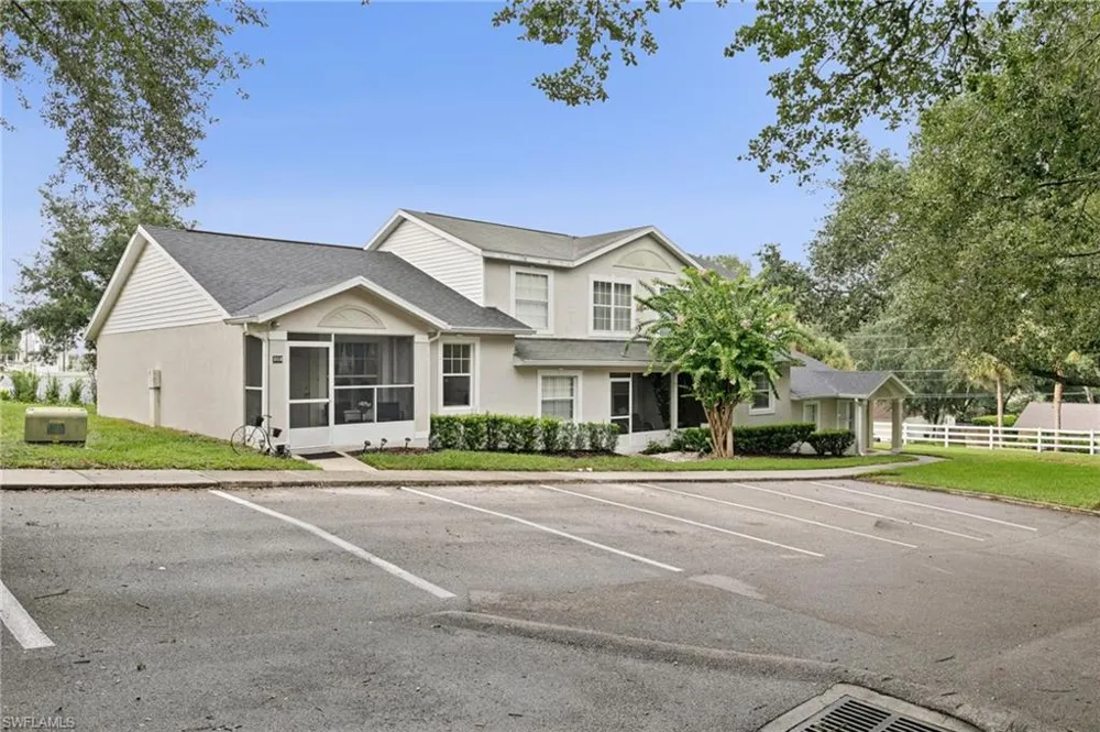 608 S Grand Highway HWY Clermont, FL 34711