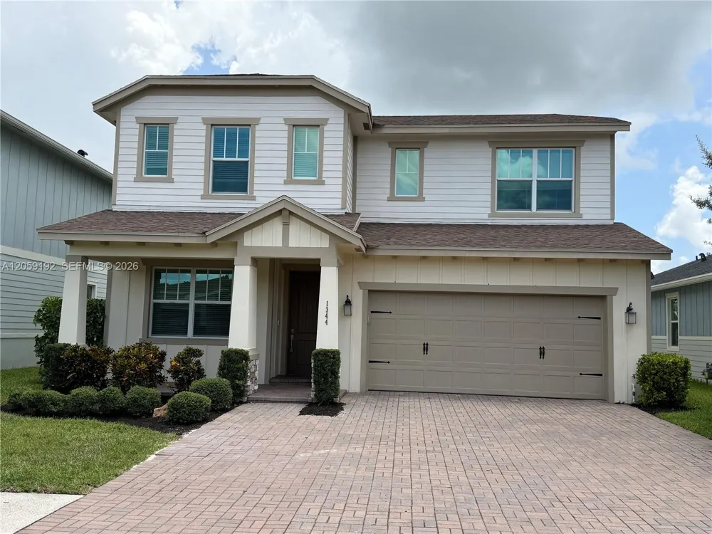 1344 Wandering Willow Way Loxahatchee, FL 33470