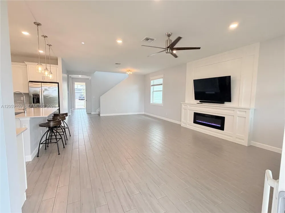 1344 Wandering Willow Way Loxahatchee, FL 33470