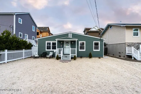 316 6th Avenue
