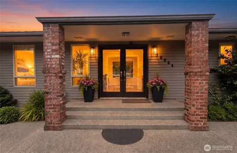18064 Mariposa Lane