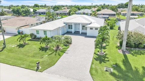 2918 SE 10TH PLACE