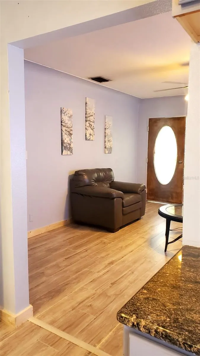 4219 5TH AVENUE St Petersburg, FL 33713