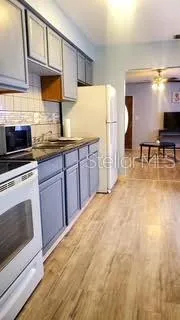 4219 5TH AVENUE St Petersburg, FL 33713