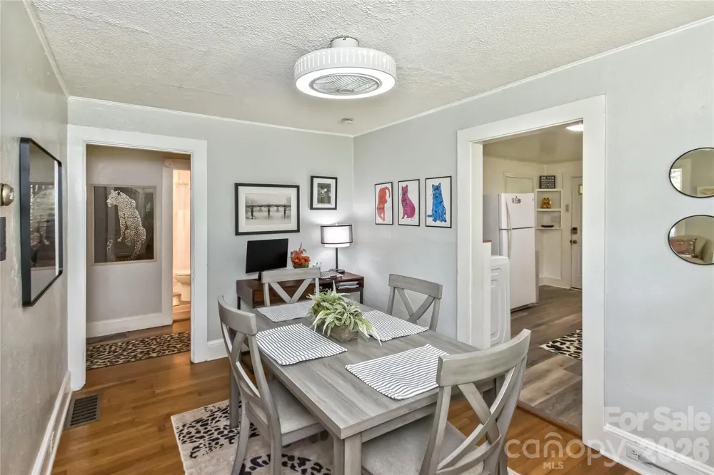 20 Cottage Street Woodfin, NC 28804