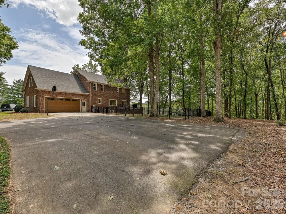 34272 Mabry Road Albemarle, NC 28001