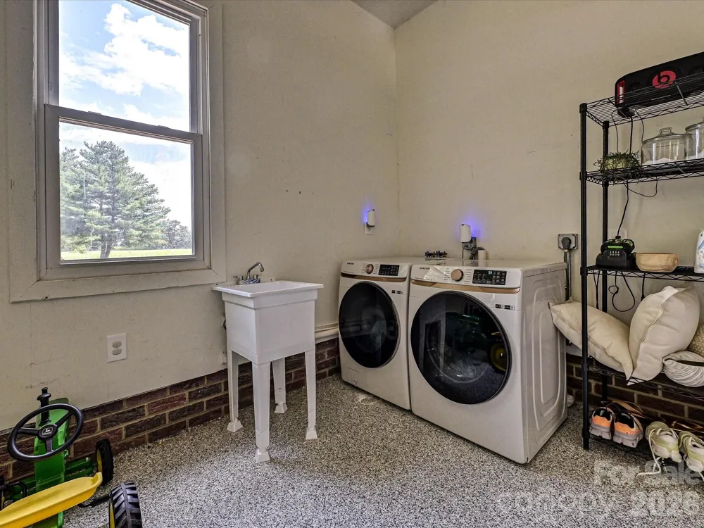 34272 Mabry Road Albemarle, NC 28001