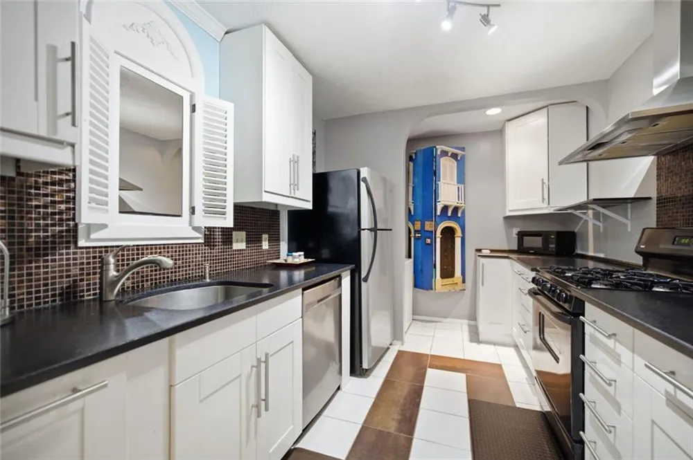402 Olde Mill Lane #402 Norcross, GA 30093
