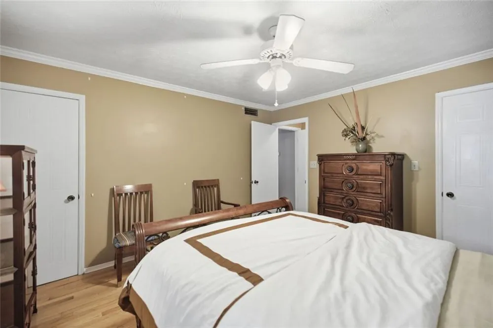402 Olde Mill Lane #402 Norcross, GA 30093