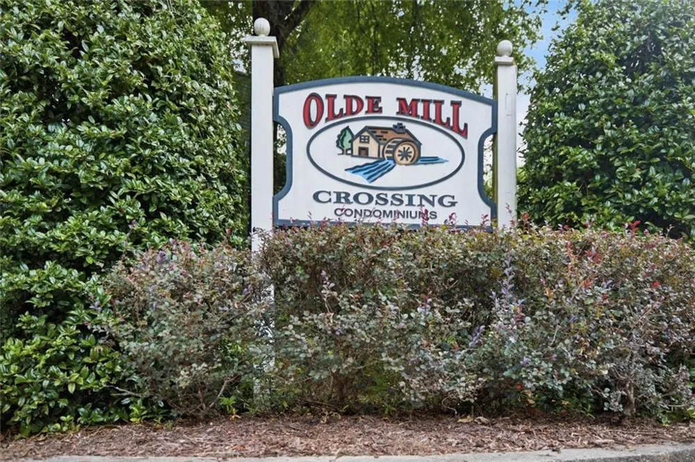 402 Olde Mill Lane #402 Norcross, GA 30093