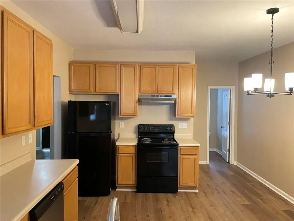 5092 Windsor Forrest Lane College Park, GA 30349