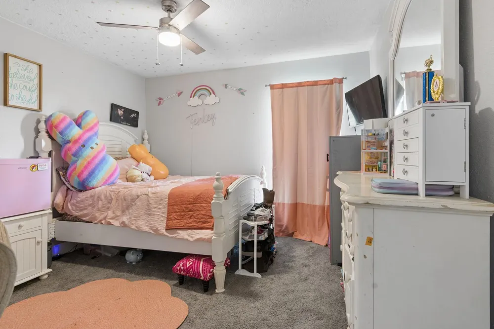 2865 County Road 936a Alvin, TX 77511