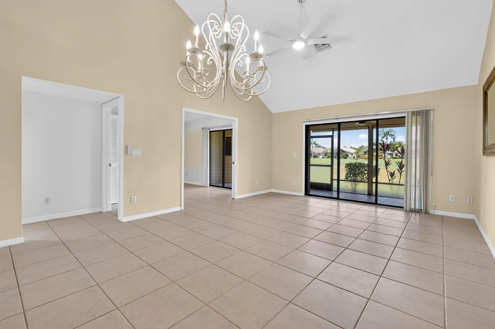 6130 SE Georgetown Place Hobe Sound, FL 33455