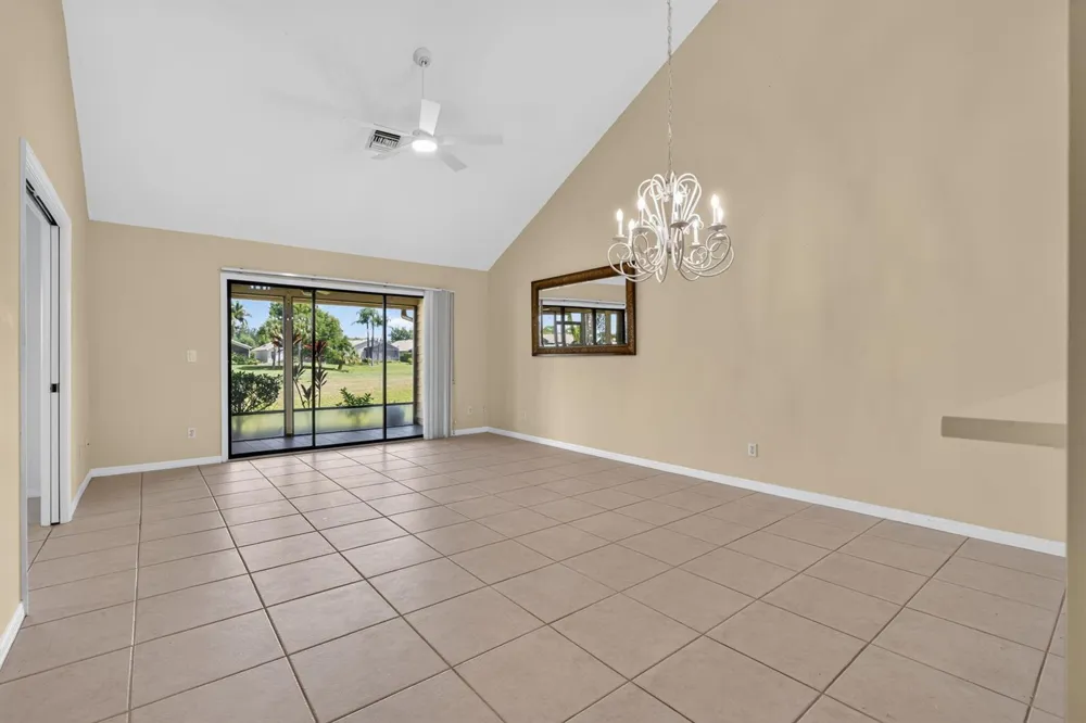 6130 SE Georgetown Place Hobe Sound, FL 33455