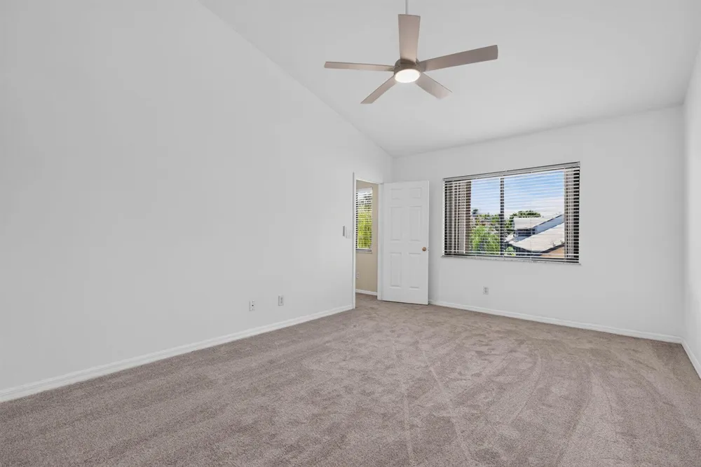 6130 SE Georgetown Place Hobe Sound, FL 33455