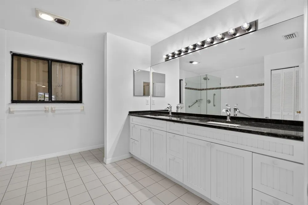 6130 SE Georgetown Place Hobe Sound, FL 33455