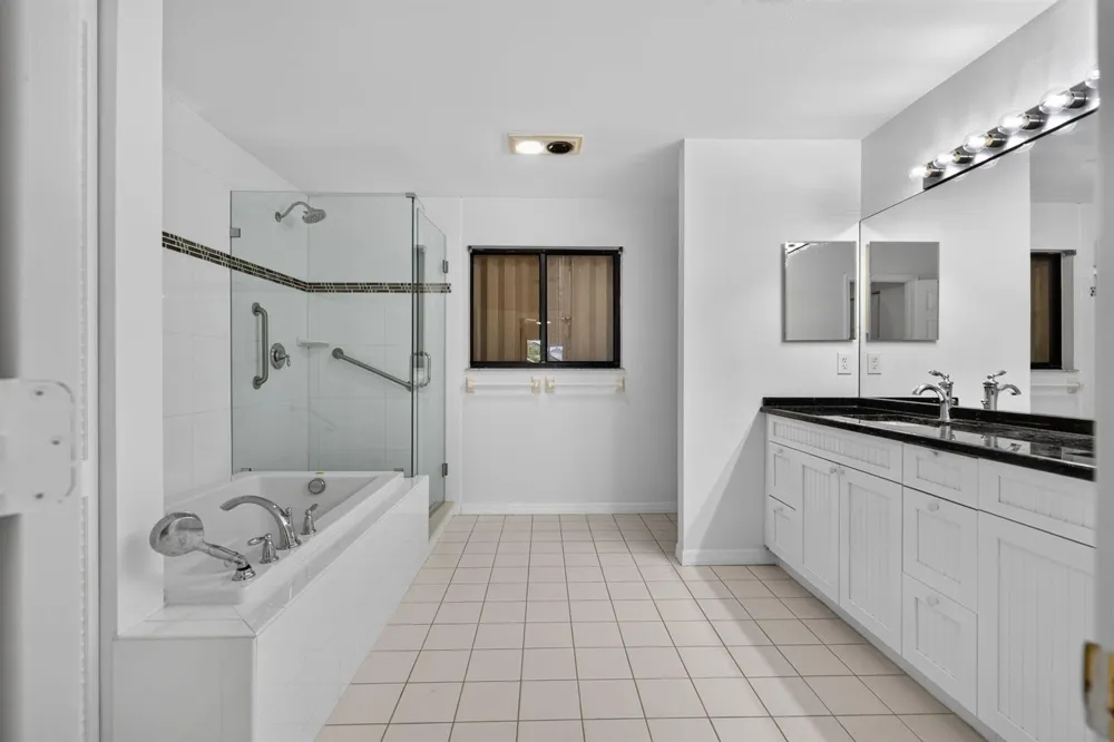 6130 SE Georgetown Place Hobe Sound, FL 33455