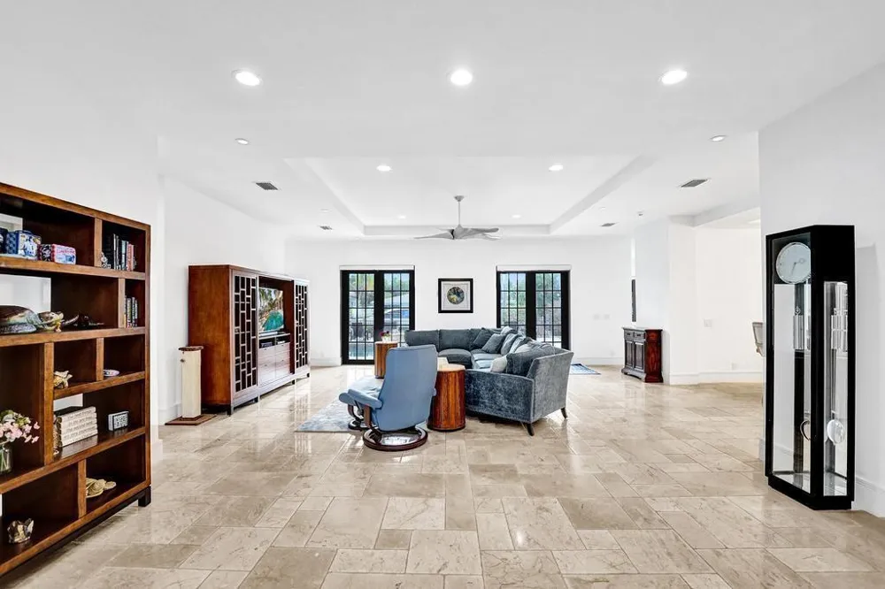 2340 NE 47TH STREET Lighthouse Point, FL 33064