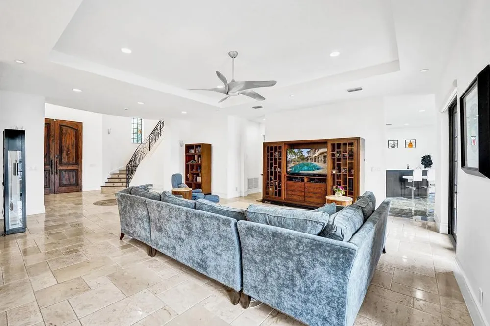 2340 NE 47TH STREET Lighthouse Point, FL 33064