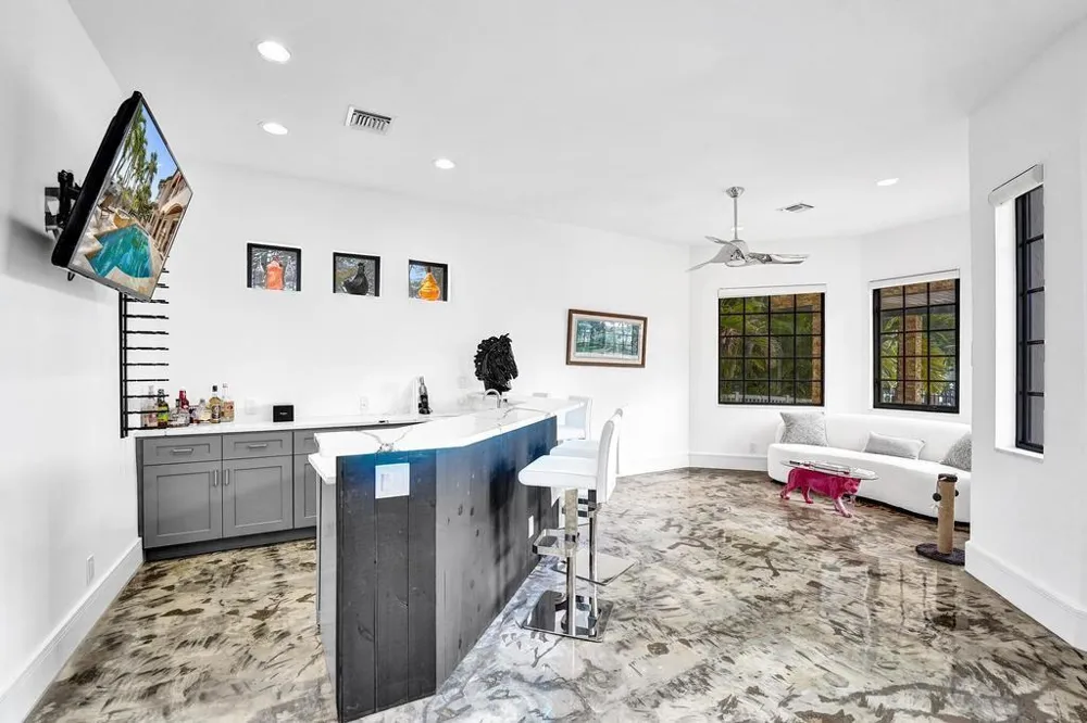 2340 NE 47TH STREET Lighthouse Point, FL 33064