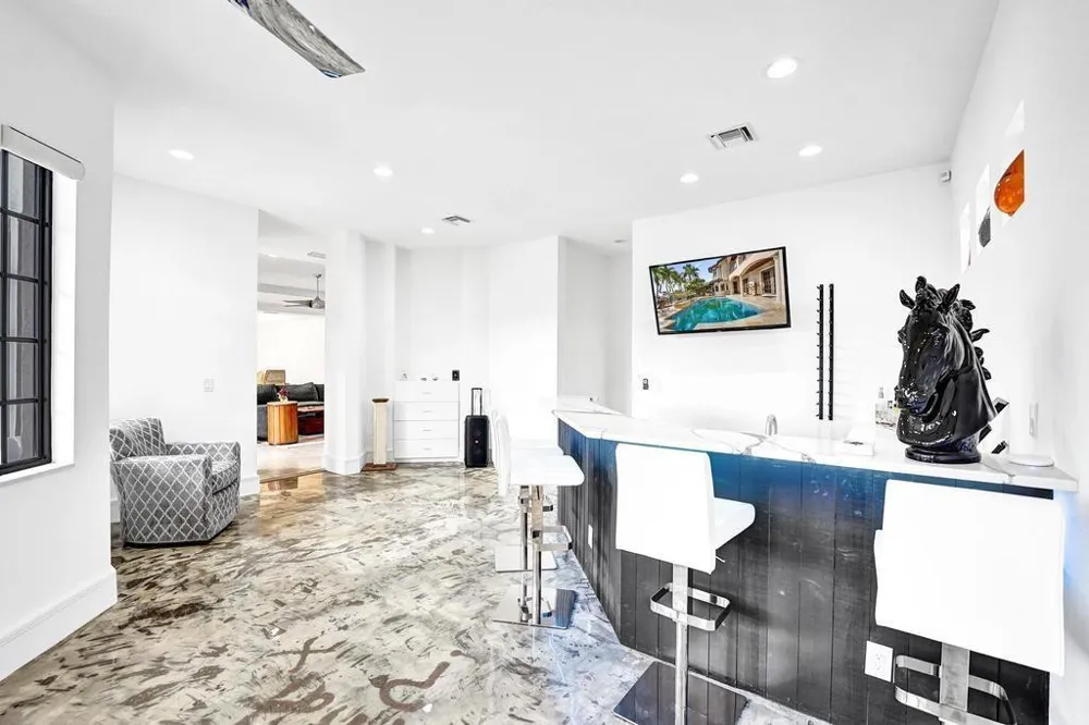 2340 NE 47TH STREET Lighthouse Point, FL 33064