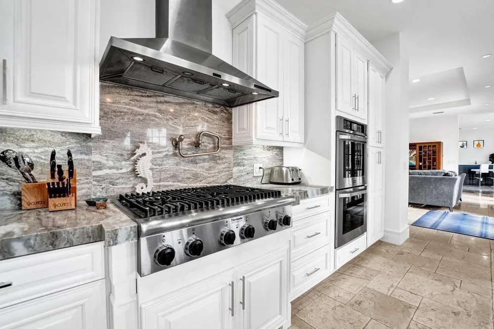 2340 NE 47TH STREET Lighthouse Point, FL 33064