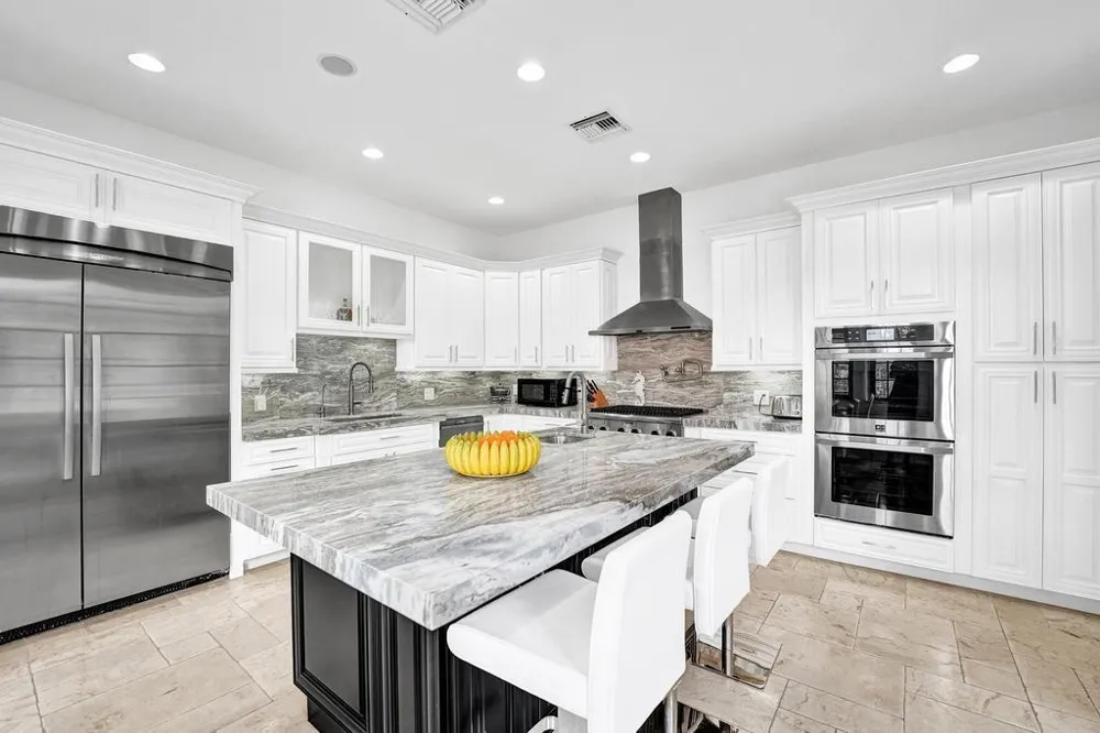 2340 NE 47TH STREET Lighthouse Point, FL 33064