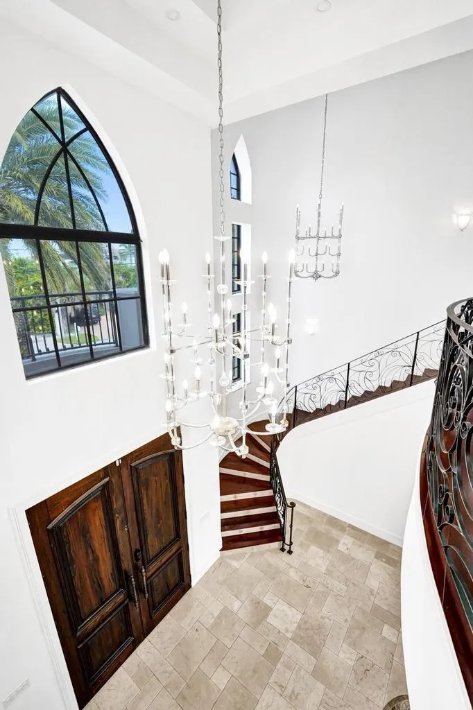 2340 NE 47TH STREET Lighthouse Point, FL 33064