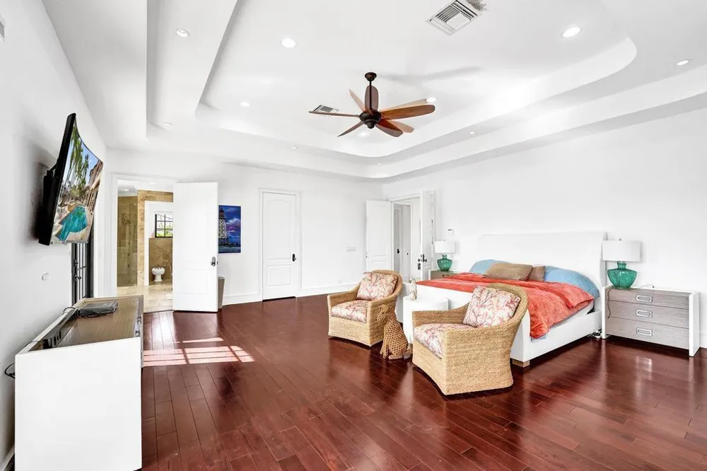 2340 NE 47TH STREET Lighthouse Point, FL 33064