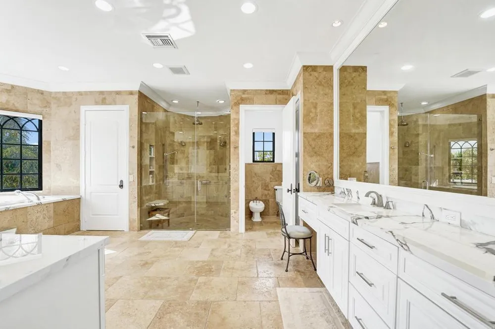 2340 NE 47TH STREET Lighthouse Point, FL 33064