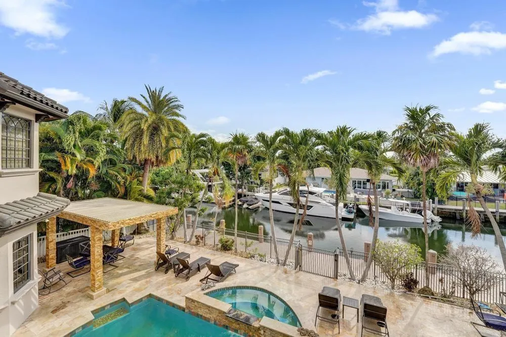 2340 NE 47TH STREET Lighthouse Point, FL 33064