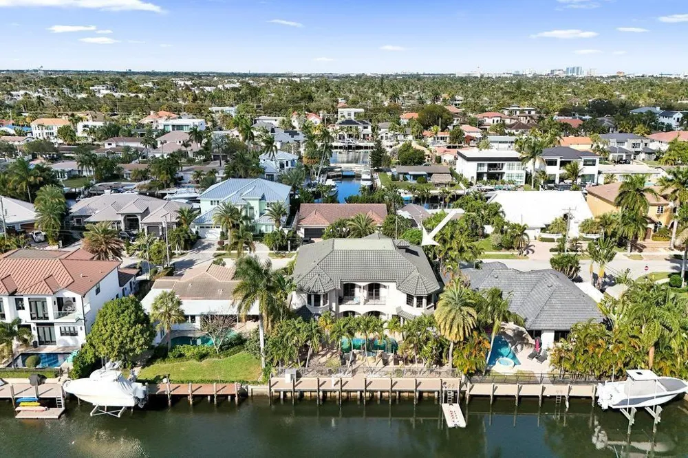 2340 NE 47TH STREET Lighthouse Point, FL 33064