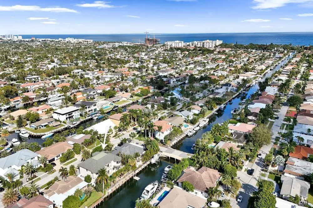 2340 NE 47TH STREET Lighthouse Point, FL 33064