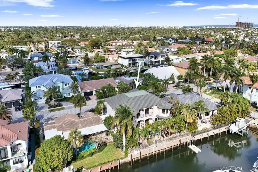 2340 NE 47TH STREET Lighthouse Point, FL 33064