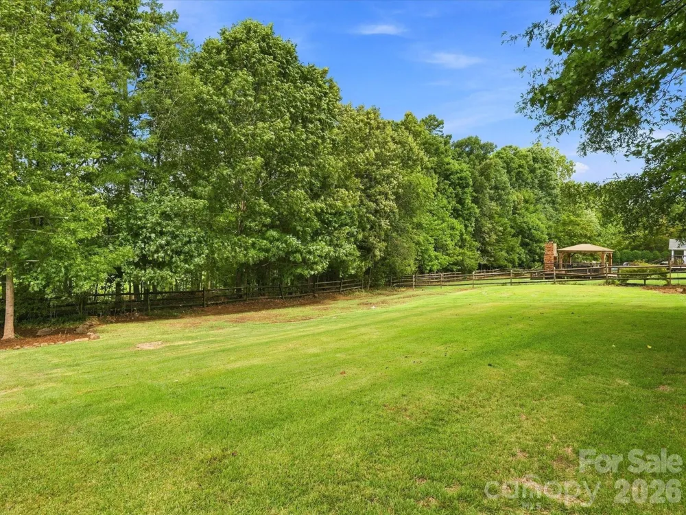 1012 Easthampton Lane Waxhaw, NC 28173