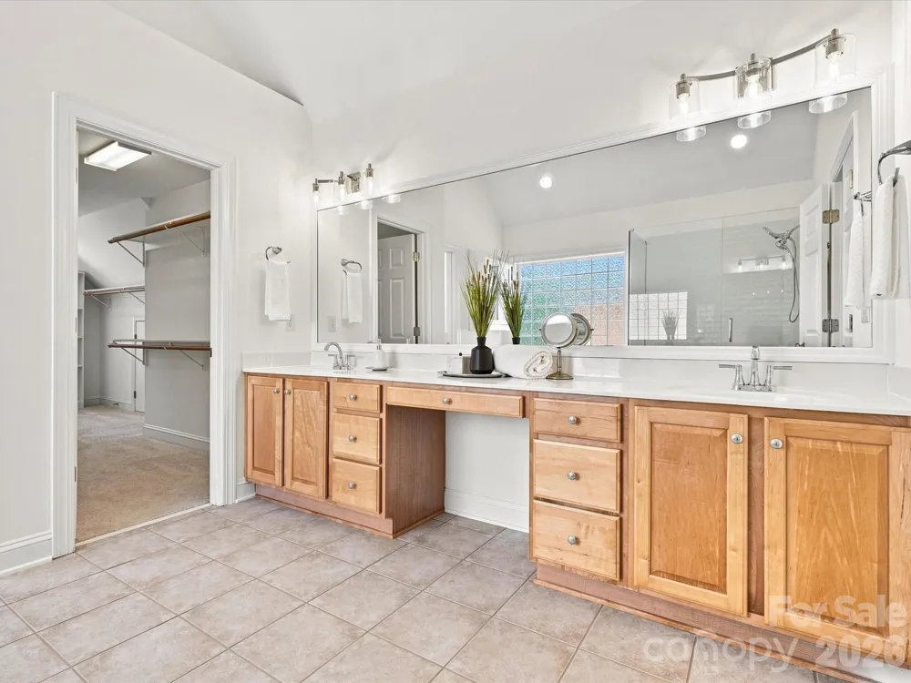 1012 Easthampton Lane Waxhaw, NC 28173