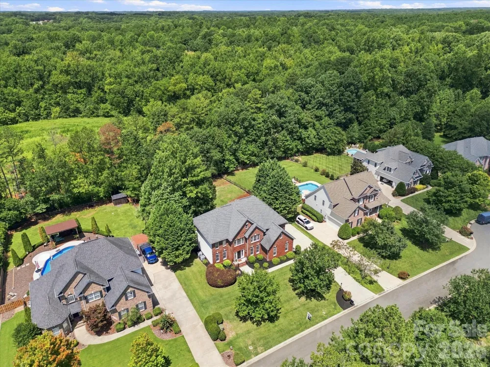 1012 Easthampton Lane Waxhaw, NC 28173