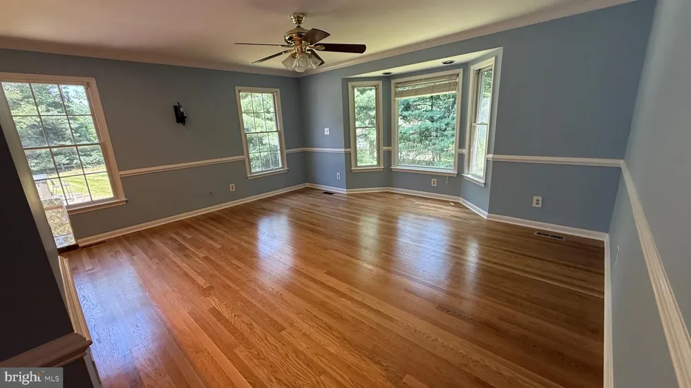 5750 PENDLETON LANE Warrenton, VA 20187
