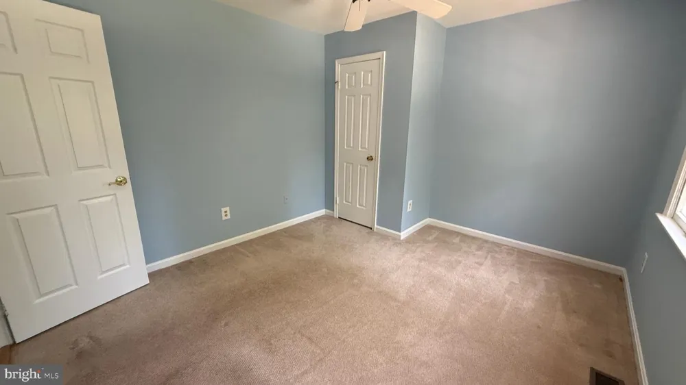 5750 PENDLETON LANE Warrenton, VA 20187